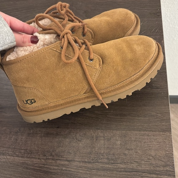 UGG Women’s Neumal Chestnut Boot - Picture 5 of 7